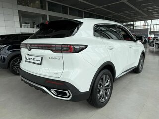 2026 Changan UNI-S I Рестайлинг, белый, 3249900 рублей, вид 2
