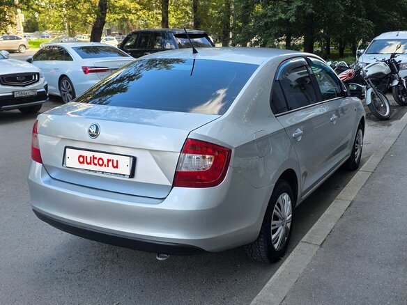 2014 Skoda Rapid I, серебристый, 920000 рублей - вид 5