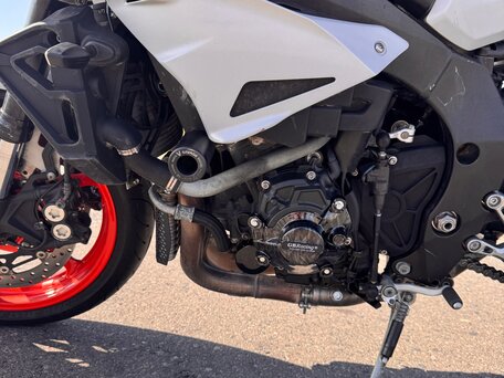 2020 Yamaha MT-10, серебристый, 1055354 рублей, вид 5