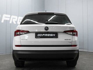 2019 Skoda Kodiaq I, белый, 2850000 рублей, вид 4