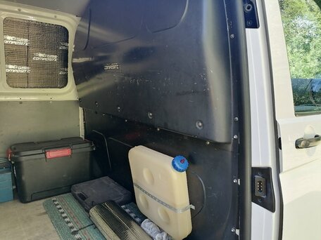 2009 Volkswagen Transporter, белый, 900000 рублей, вид 3