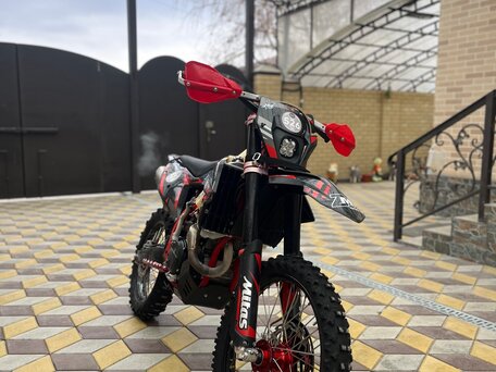 2024 Zuum CR300 NC, красный, 200000 рублей, вид 4