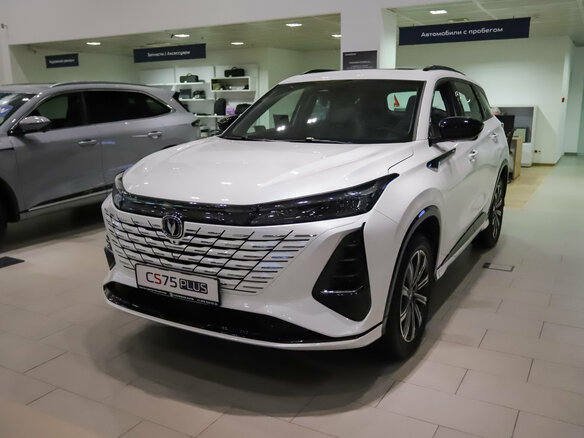 2024 Changan CS75 Plus III, белый, 3249000 рублей