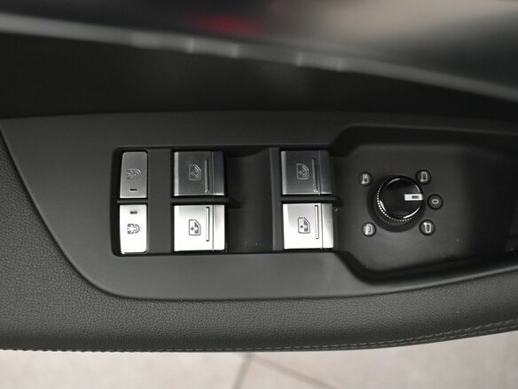 2021 Audi A6 45 TFSI V (C8), чёрный, 4649000 рублей - вид 13