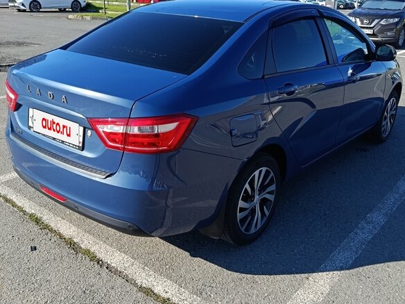 2017 Lada (ВАЗ) Vesta I, синий, 820000 рублей - вид 2