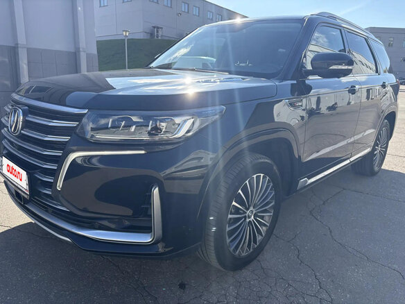 2023 Changan CS95 I Рестайлинг, чёрный, 3000000 рублей - вид 18