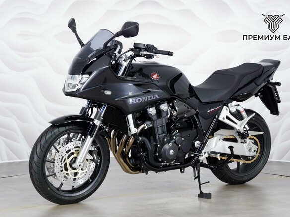 2026 Honda CB 1300, чёрный, 1899000 рублей - вид 2
