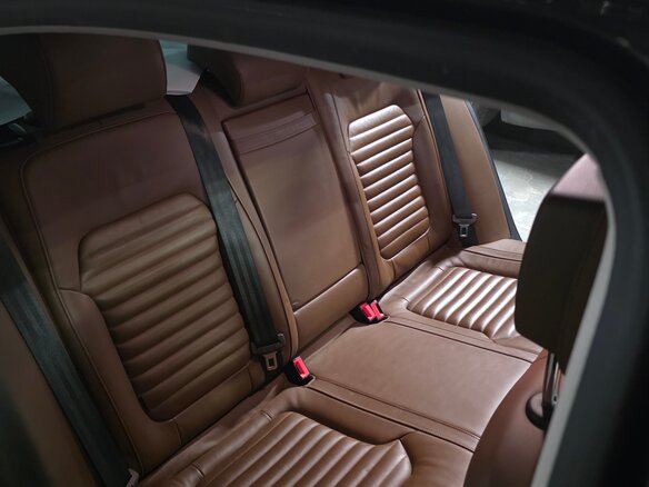 2011 Volkswagen Passat B7, чёрный, 1900000 рублей - вид 16
