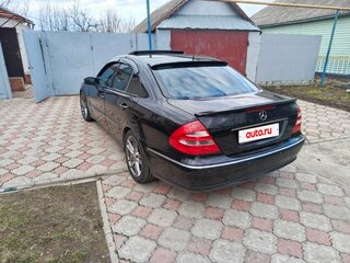 2003 Mercedes-Benz E-Класс 240 III (W211, S211), чёрный, 900000 рублей, вид 5