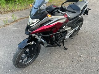 2023 Honda NC 750X, красный, 1150000 рублей, вид 4