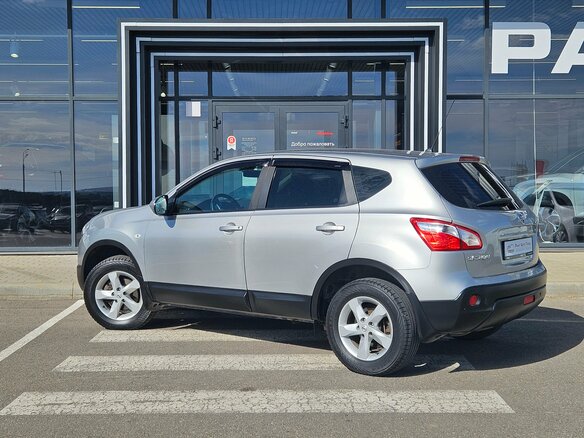 2013 Nissan Qashqai I Рестайлинг, серебристый - вид 5