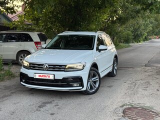 2019 Volkswagen Tiguan II, белый, 3500000 рублей, вид 5