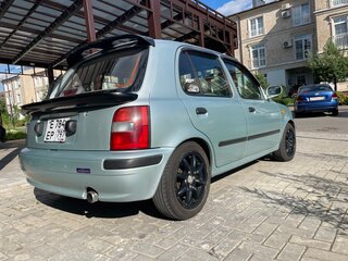 1997 Nissan March II (K11), голубой, 400000 рублей, вид 3