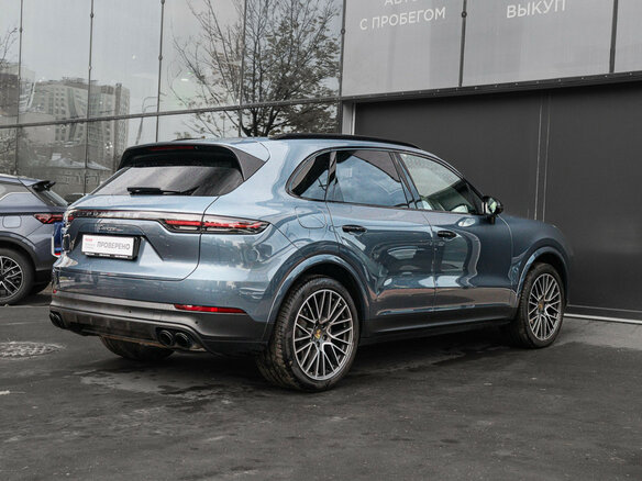 2019 Porsche Cayenne III, голубой, 5500000 рублей - вид 3