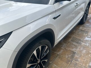 2023 Skoda Kodiaq I Рестайлинг, белый, 4050000 рублей, вид 4