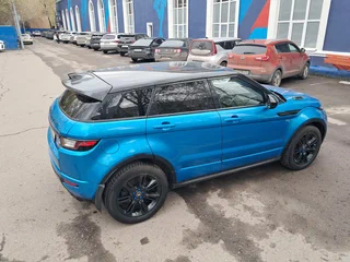 2018 Land Rover Range Rover Evoque I Рестайлинг, голубой, 2100000 рублей, вид 3