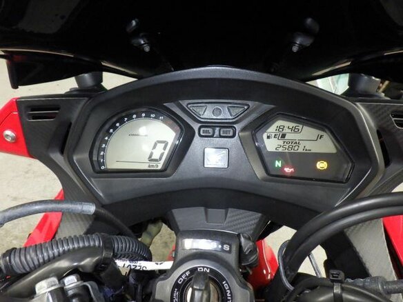 2016 Honda CB 650F, красный, 610000 рублей - вид 8