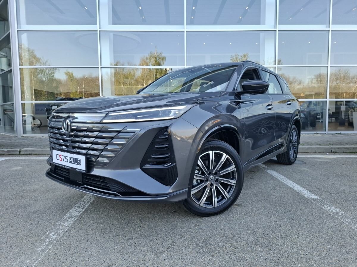 Открыть фотографии: Changan CS75 Plus III