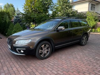 2015 Volvo XC70 II Рестайлинг, коричневый, 2400000 рублей, вид 3