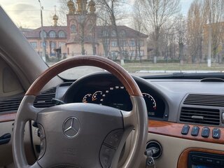 2002 Mercedes-Benz S-Класс 430 IV (W220) Рестайлинг, чёрный, 670000 рублей, вид 5