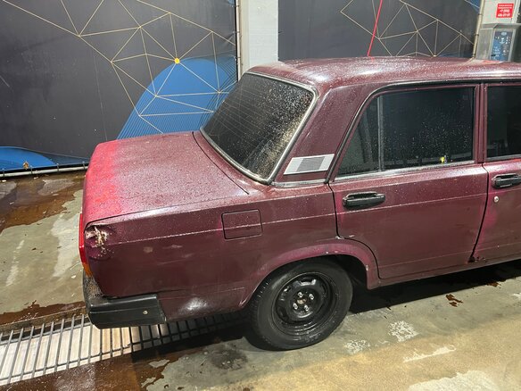 2007 Lada (ВАЗ) 2107, пурпурный, 95000 рублей - вид 4