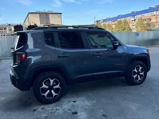 2022 Jeep Renegade I Рестайлинг, серый, 2250000 рублей, вид 3