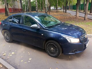 2010 Chevrolet Cruze I, синий, 450000 рублей, вид 4