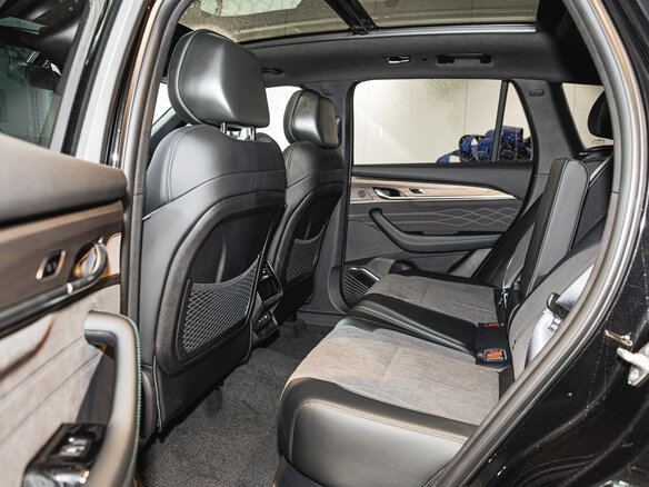 2026 Geely Monjaro I Рестайлинг, чёрный, 4954990 рублей - вид 13