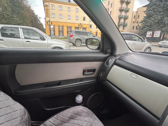 2004 Mazda Verisa, чёрный, 340000 рублей - вид 5