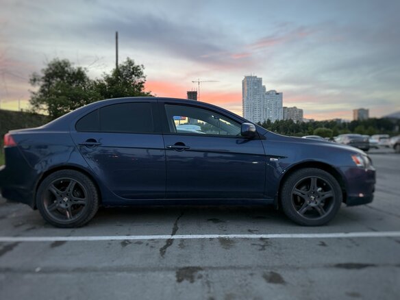2008 Mitsubishi Lancer X, синий, 550000 рублей - вид 1