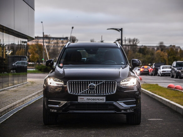 2019 Volvo XC90 B5 II Рестайлинг 1, чёрный, 4149000 рублей - вид 3