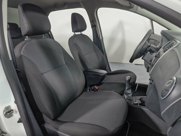 2016 Renault Logan II, белый, 624000 рублей - вид 8