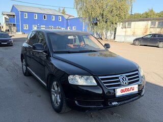 2005 Volkswagen Touareg I, чёрный, 420000 рублей, вид 2