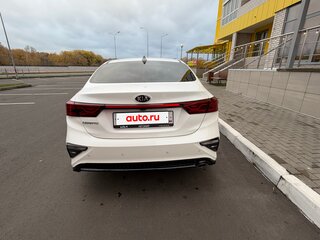 2021 Kia Cerato IV, белый, 2250000 рублей, вид 4