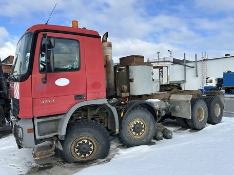 2007 Mercedes-Benz Actros, красный, 2892620 рублей, вид 1
