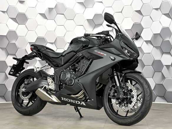 2023 Honda CBR 650R, чёрный, 1029000 рублей