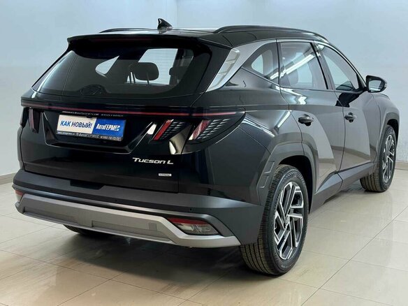 2026 Hyundai Tucson L IV Рестайлинг, чёрный - вид 3