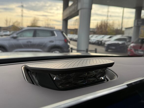 2025 Denza N9 46.9 kWh, чёрный, 6750000 рублей - вид 28