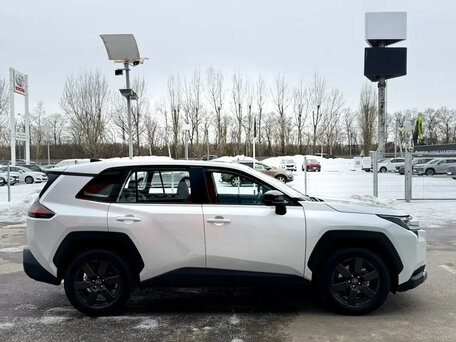 2026 Toyota RAV4 VI (XA60), белый, 4500000 рублей, вид 3