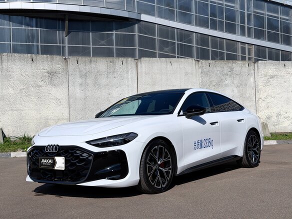 2026 Audi A5 L Sportback III (B10), белый - вид 8