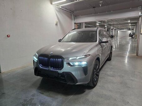 2025 BMW X7 40d I (G07) Рестайлинг, серый, 17000000 рублей, вид 2