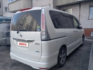 2012 Nissan Serena IV (C26), белый, 1050000 рублей, вид 3