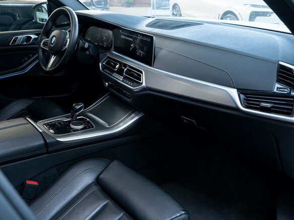 2020 BMW X5 30d IV (G05/G18), белый, 6270000 рублей - вид 25