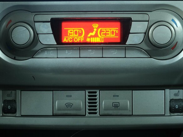 2008 Ford Focus II Рестайлинг, серый, 649000 рублей - вид 13