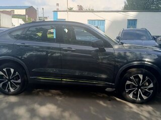2023 Geely Tugella (Xingyue S) I Рестайлинг, серый, 2750000 рублей, вид 4