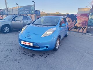 2011 Nissan Leaf I (ZE0/AZE0), синий, 745000 рублей, вид 1
