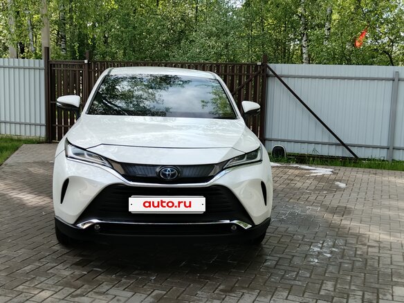 2020 Toyota Harrier IV (XU80), белый, 3990000 рублей