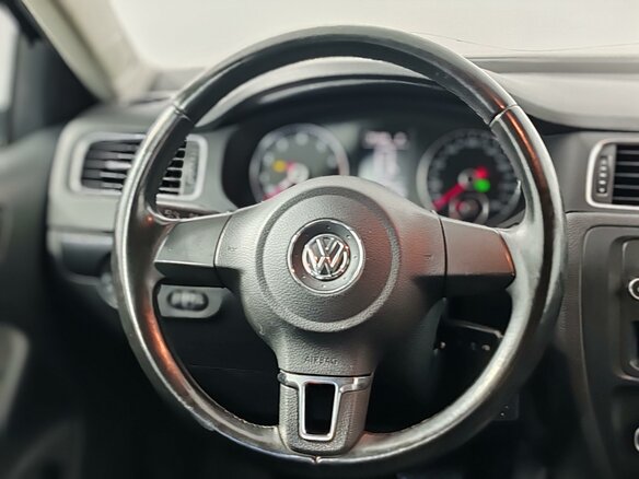 2012 Volkswagen Jetta VI, чёрный, 820000 рублей - вид 20