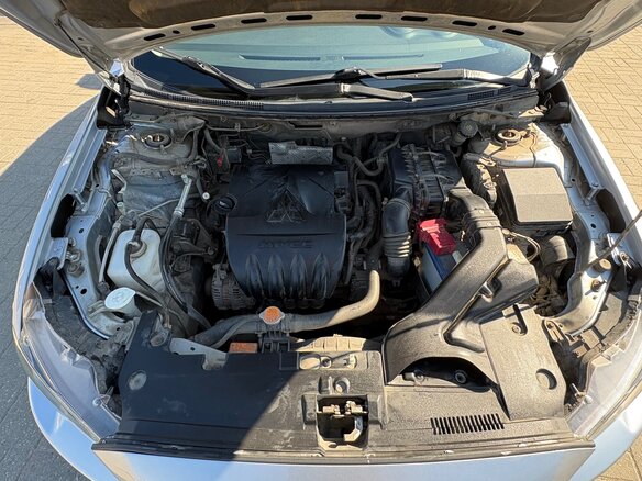 2007 Mitsubishi Lancer X, серебристый - вид 28
