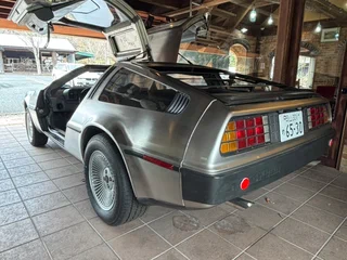 1981 DeLorean DMC-12, серебристый, 15000000 рублей, вид 4